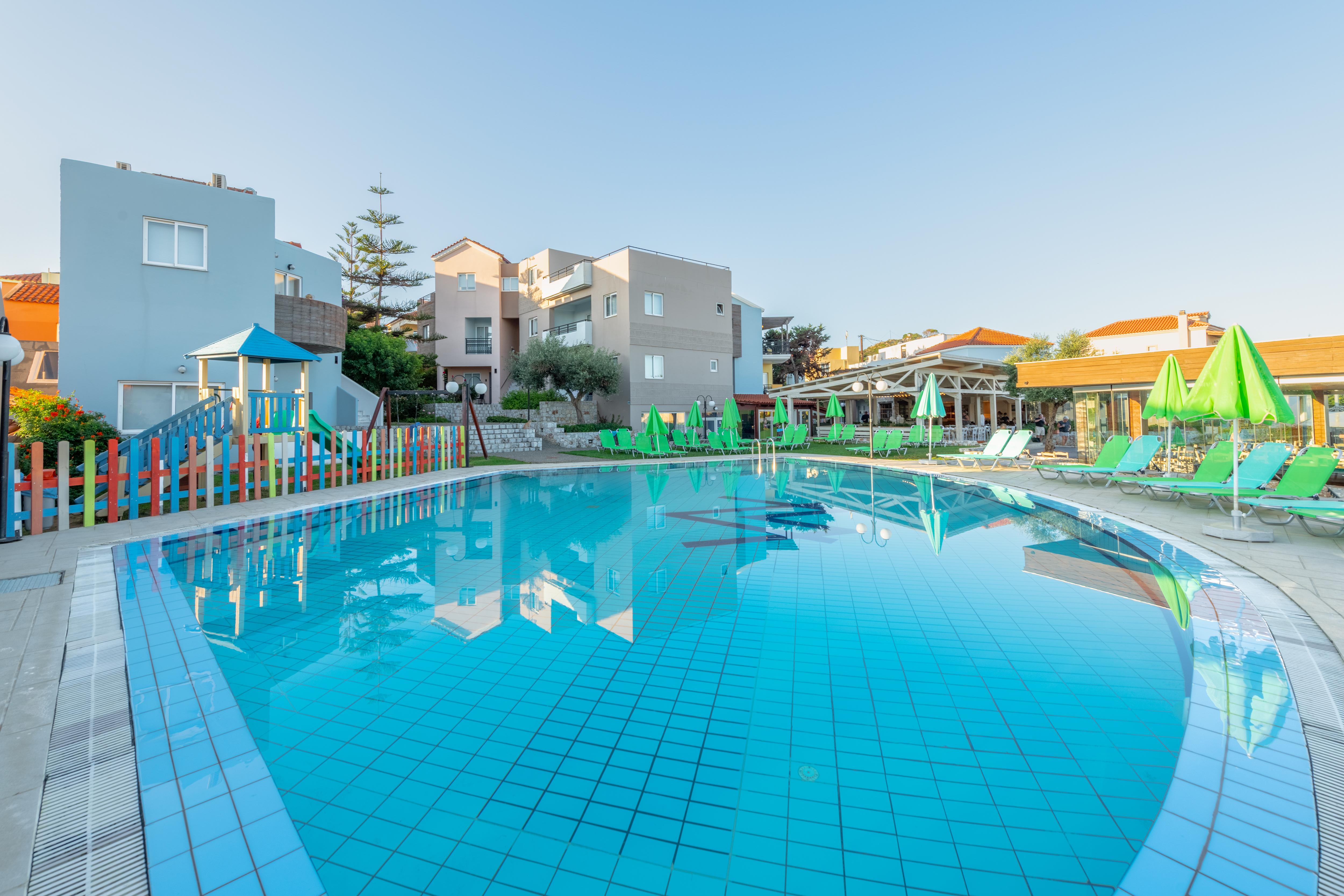 Iolida Village Water Park Hotel Agia Marina Екстериор снимка